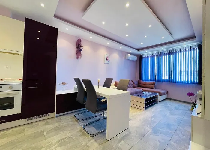 чаролит / Charoite Apartment