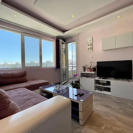 Lejlighed чаролит / Charoite *